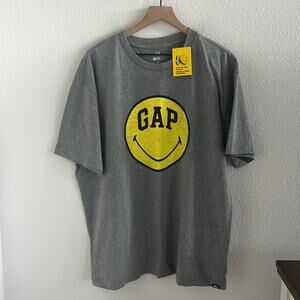 NWT GAP X Smiley Graphic Smile Happy Face Tee T-Shirt XL